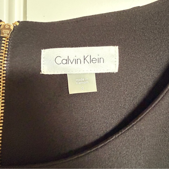 Calvin Klein Black Bell Sleeve Dress Size 8 - Picture 2 of 4